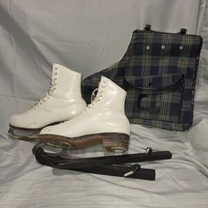VTG Riedell Gold Star Red Wing Ice Skates Shefield Steel Blades White 6.5 w/case